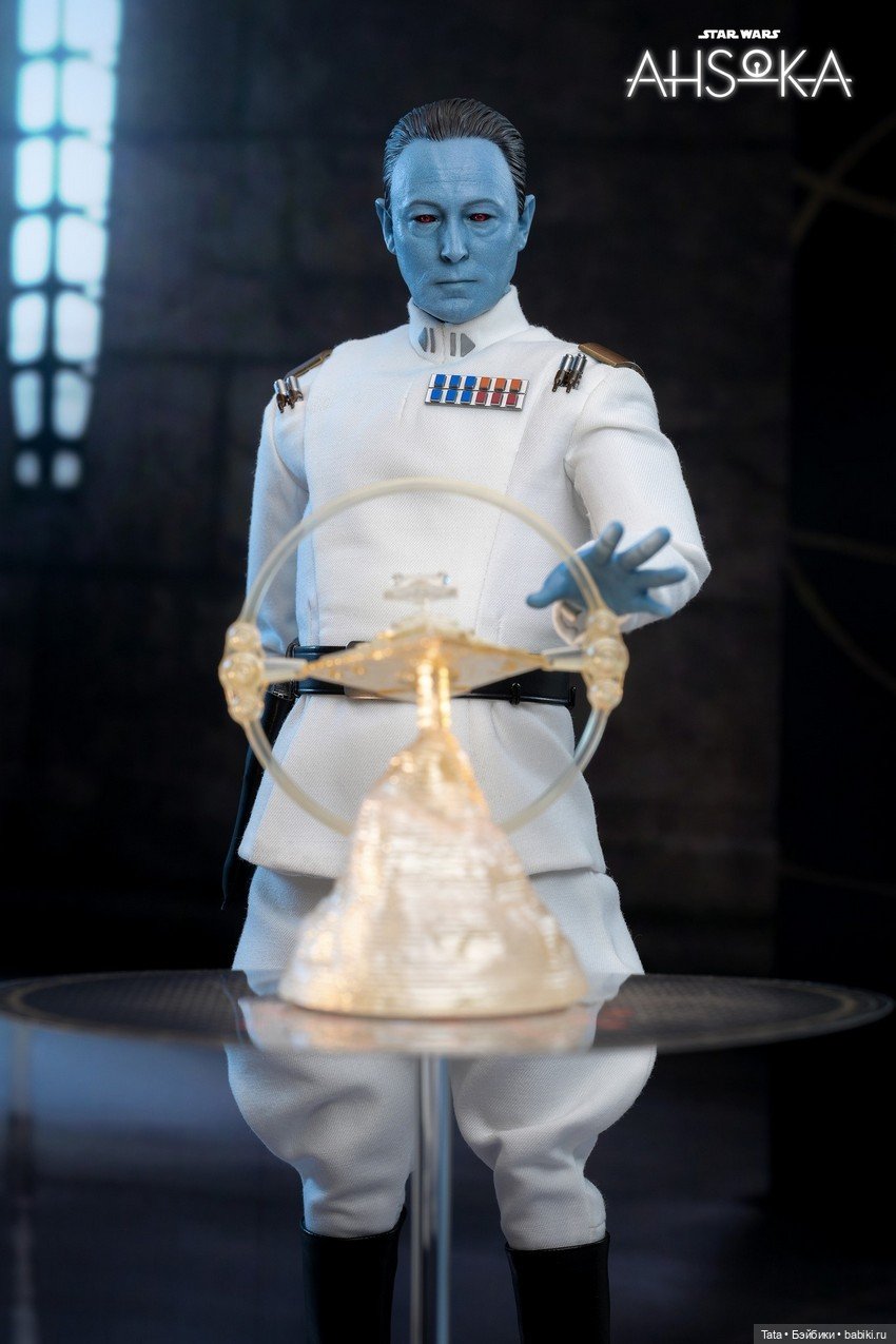 Hot Toys - фигурка Адмирала Трауна (фото 4)