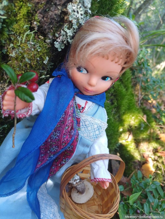 Как Аня, Яна и Ульяна в лес ходили