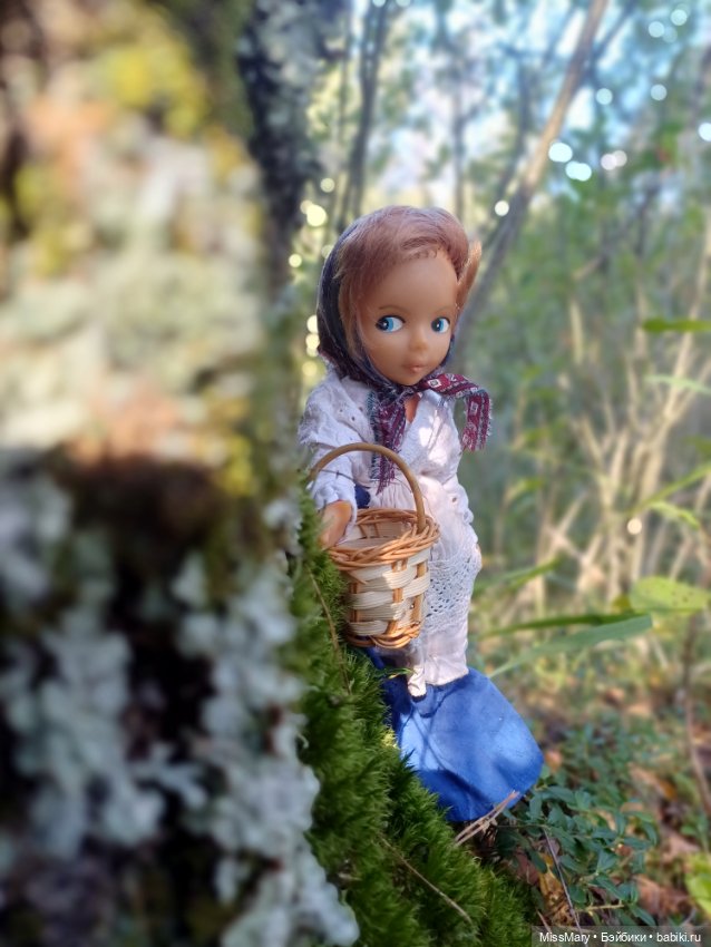 Как Аня, Яна и Ульяна в лес ходили