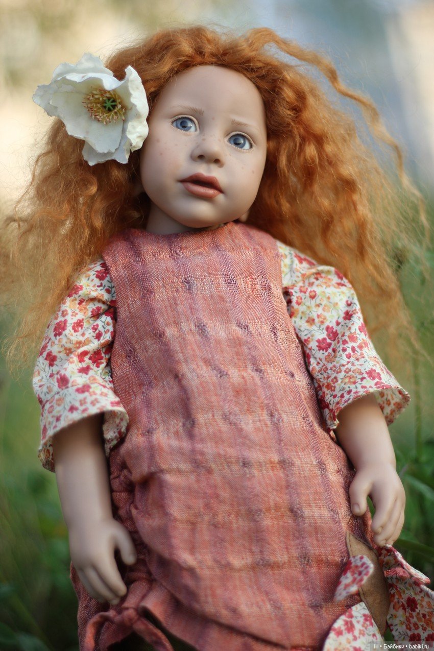 Крошка Нел от Zwergnase на природе