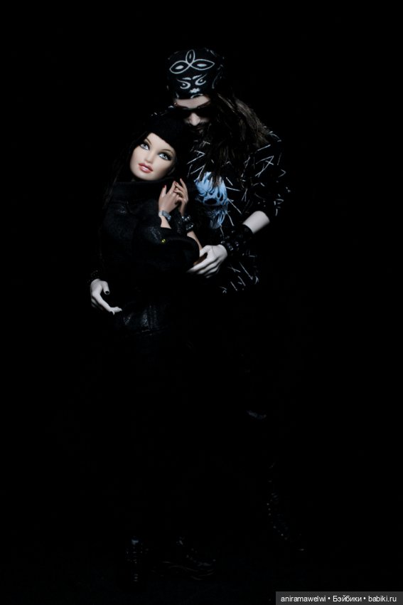 Диана Сиверова и Дэн Назгул в необычном фотосете