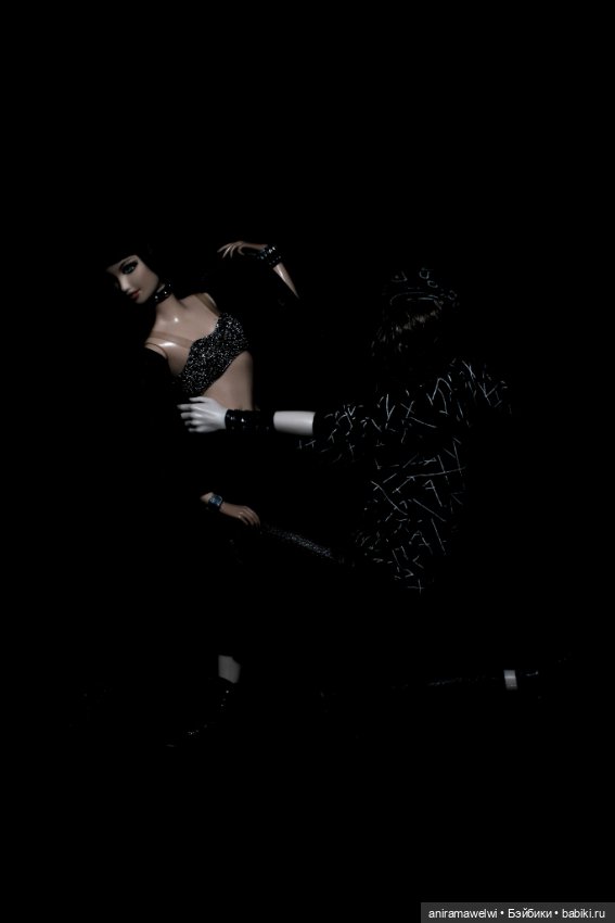 Диана Сиверова и Дэн Назгул в необычном фотосете