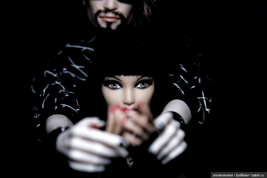 Диана Сиверова и Дэн Назгул в необычном фотосете