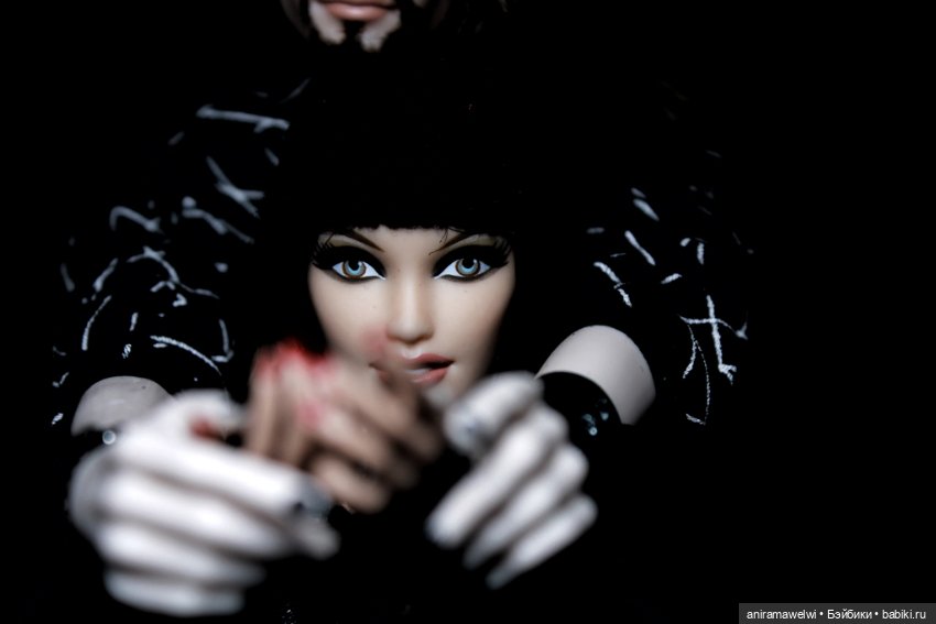 Диана Сиверова и Дэн Назгул в необычном фотосете