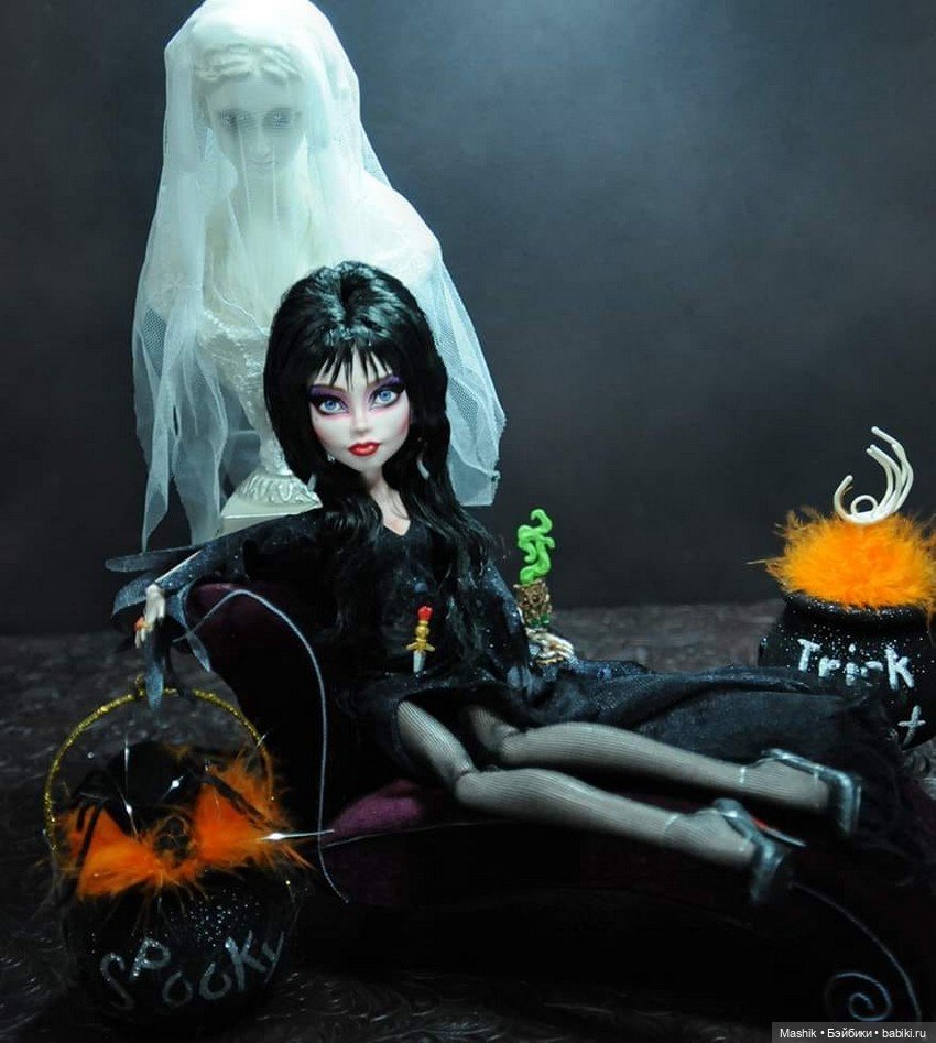 Cassandra Peterson (Elvira) от Noel Crus (фото 4)