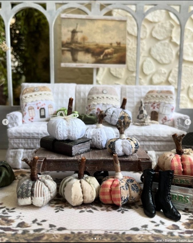 Интересный декор для домика от Лауры Планкетт