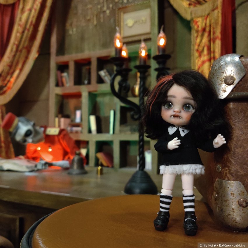 Викки и замок Дракулы — Домашние фото авторских кукол: личные коллекции (фото 8)