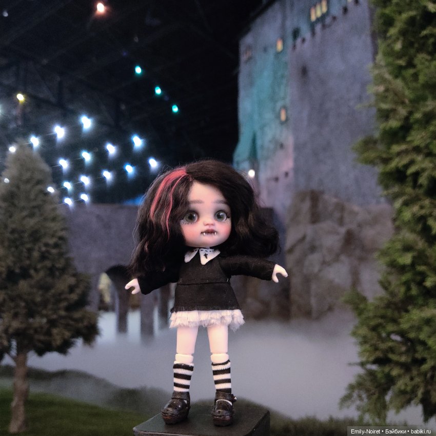 Викки и замок Дракулы — Домашние фото авторских кукол: личные коллекции (фото 5)