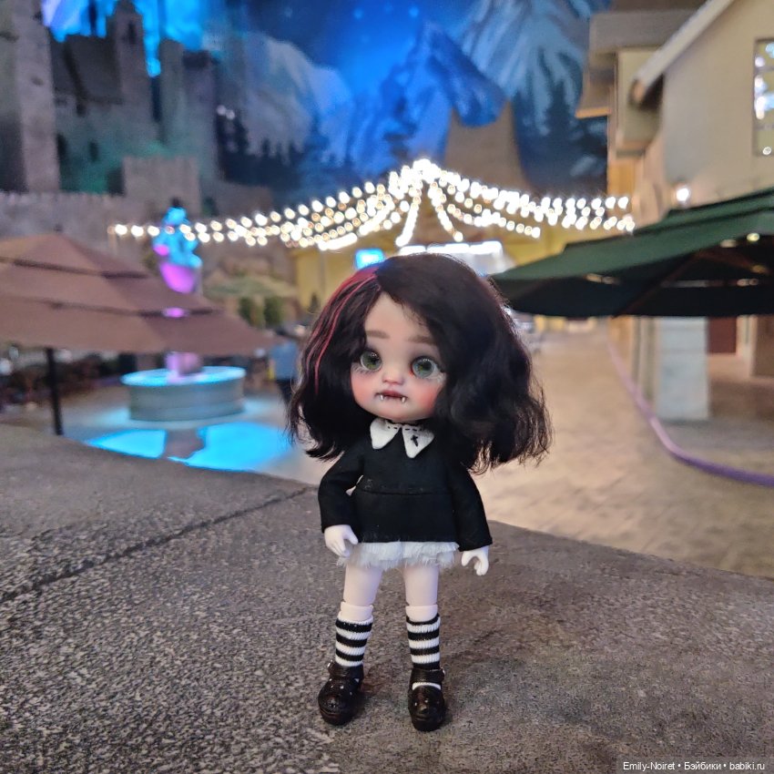 Викки и замок Дракулы — Домашние фото авторских кукол: личные коллекции (фото 3)