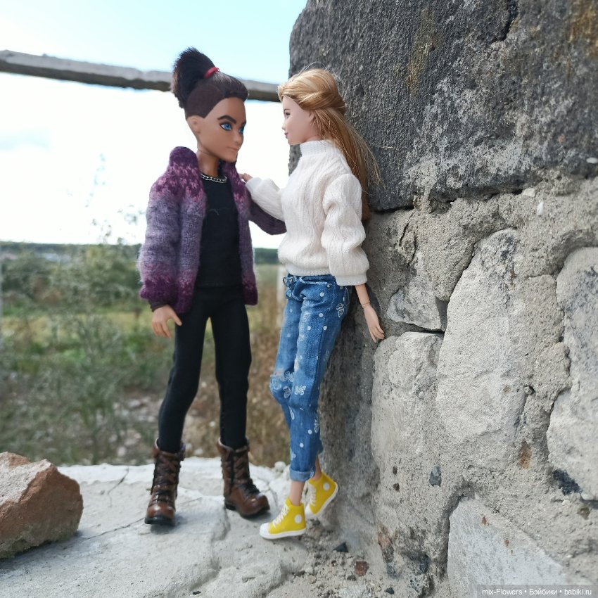 Нашла классную заброшку, пригласи друзей **)))