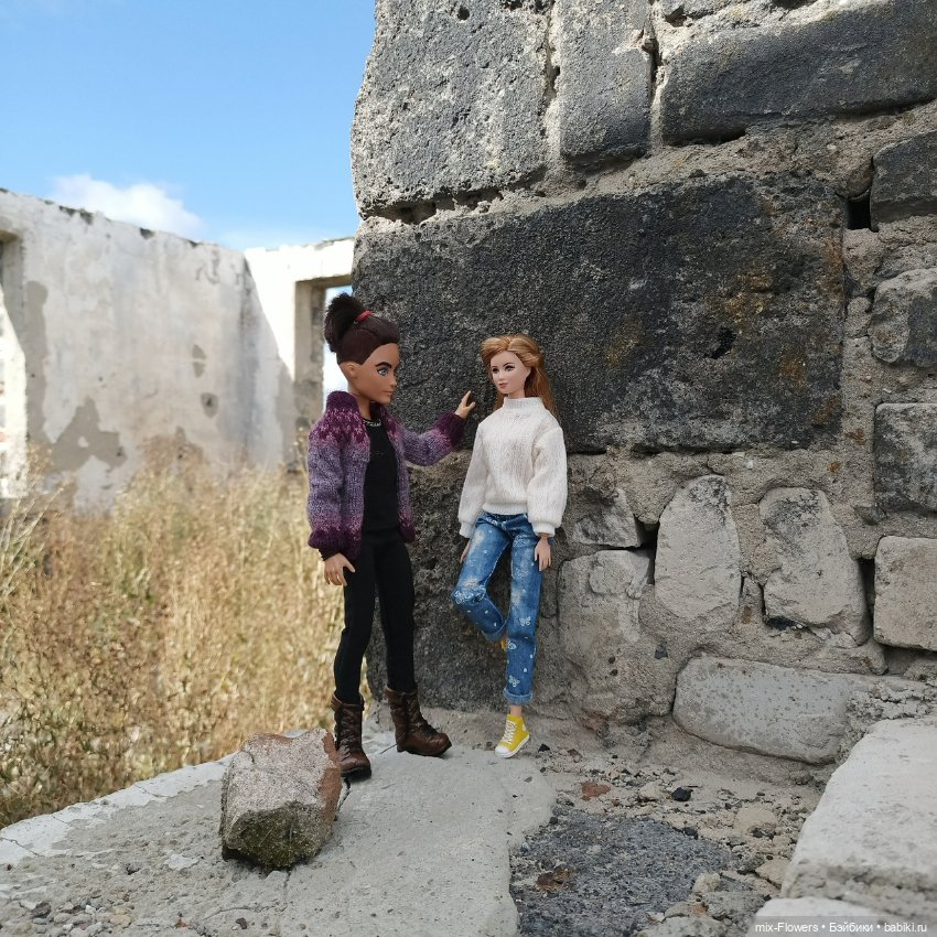 Нашла классную заброшку, пригласи друзей **)))