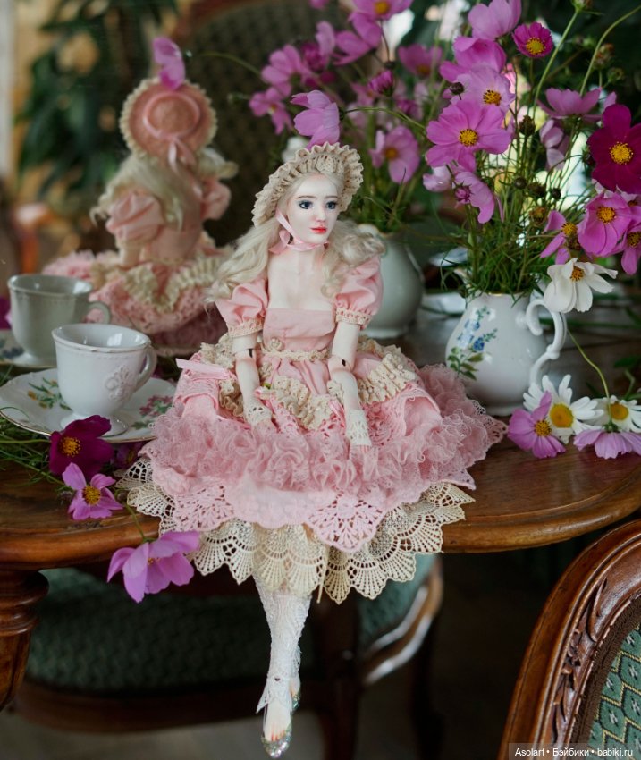 Днём, во втором часу, заблудилась принцесса в лесу