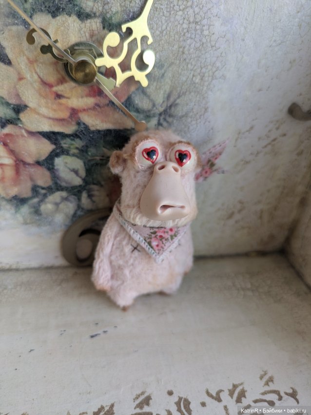 Любвеобильный парень. Брошь (фото 2)