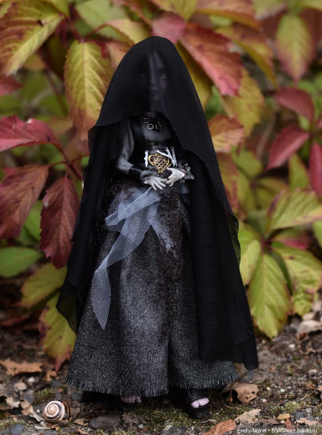 Древняя вампирша — ООАК Monster High и Ever After High: репейнт (фото 7)