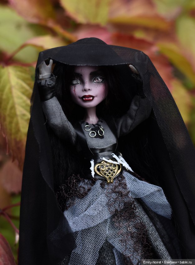 Древняя вампирша — ООАК Monster High и Ever After High: репейнт (фото 8)