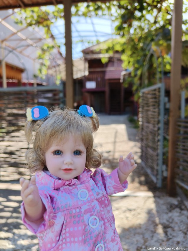 Элинкины рассказы или " Зелёный жук и золотая осень". Мини Адора mini adora