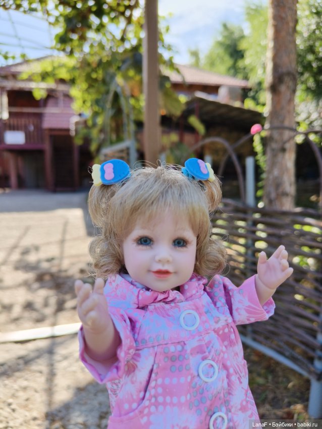 Элинкины рассказы или " Зелёный жук и золотая осень". Мини Адора mini adora