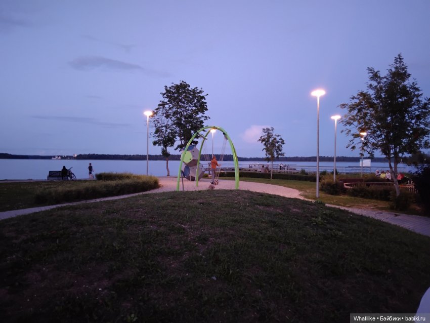 "Озеро Валдай, лес - Государь"... как-то так