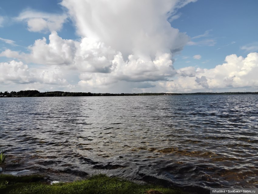 "Озеро Валдай, лес - Государь"... как-то так