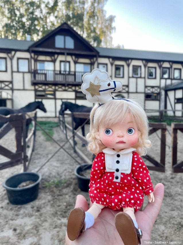 Pipita на конюшне — Куклы Holala (Холала) от Jenny Fairytown: Pipita