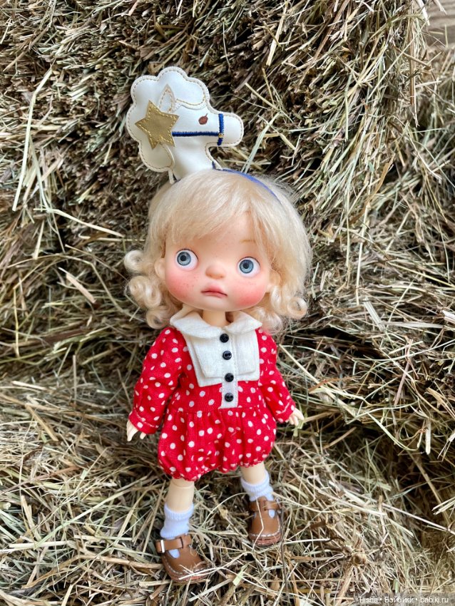 Pipita на конюшне — Куклы Holala (Холала) от Jenny Fairytown: Pipita (фото 6)