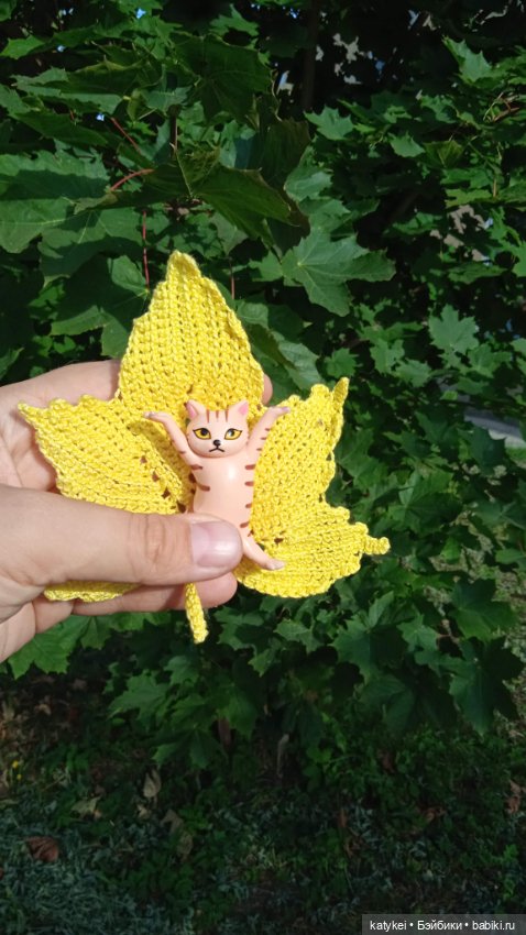 День рыжего кота и кленового листа