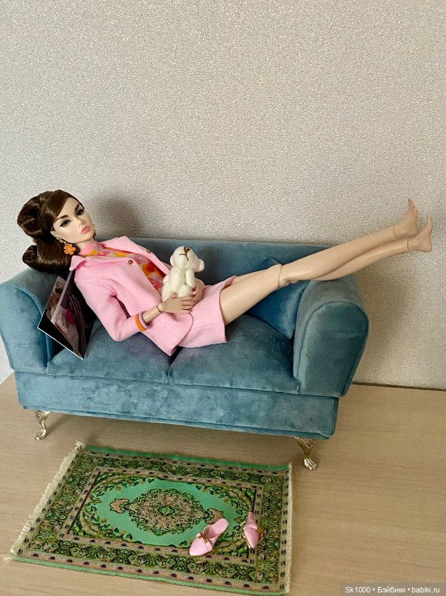 Poppy Parker when in Paris на прогулке (фото 2)