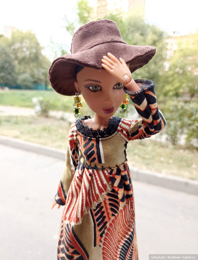 Осенний кофе — Куклы Liv (Лив) Spin Master: сменные парики