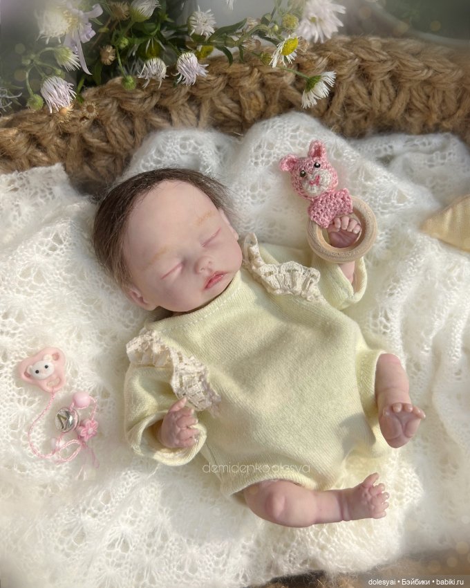 Миниатюрная авторская кукла младенец Ликуся (фото 6)