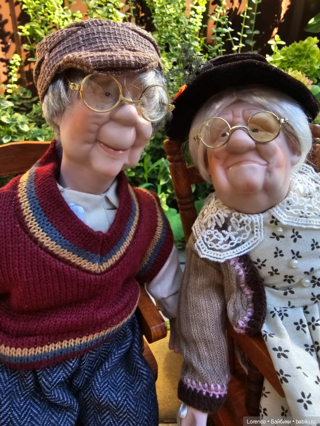 Бабушка рядышком с дедушкой (фото 5)