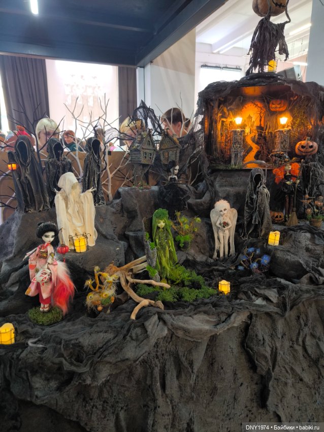 Территория кукол, небольшой обзор