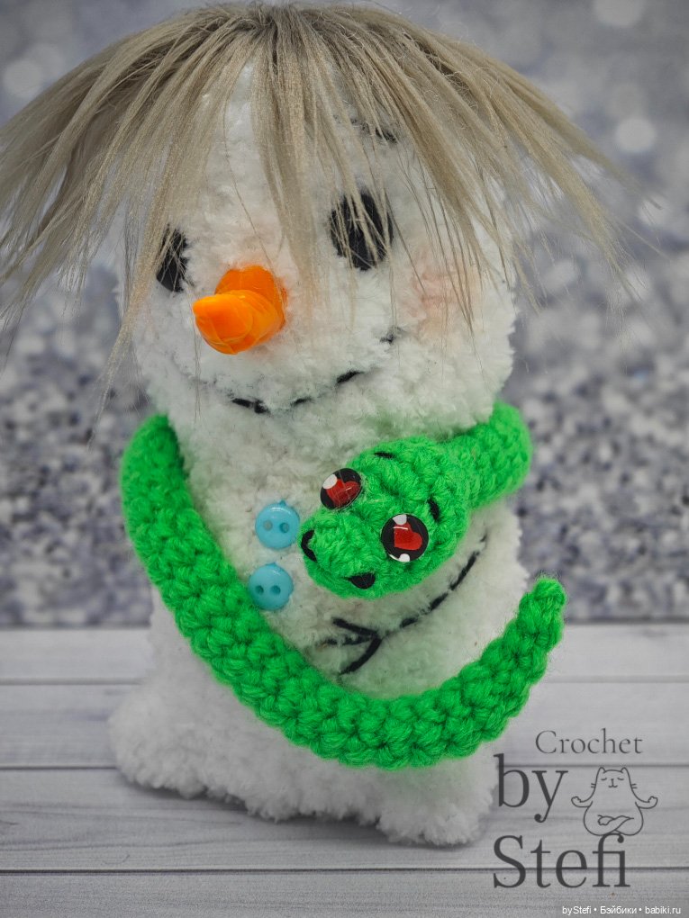 Снеговичок Чубарик — Вязаные игрушки и амигуруми: крючком