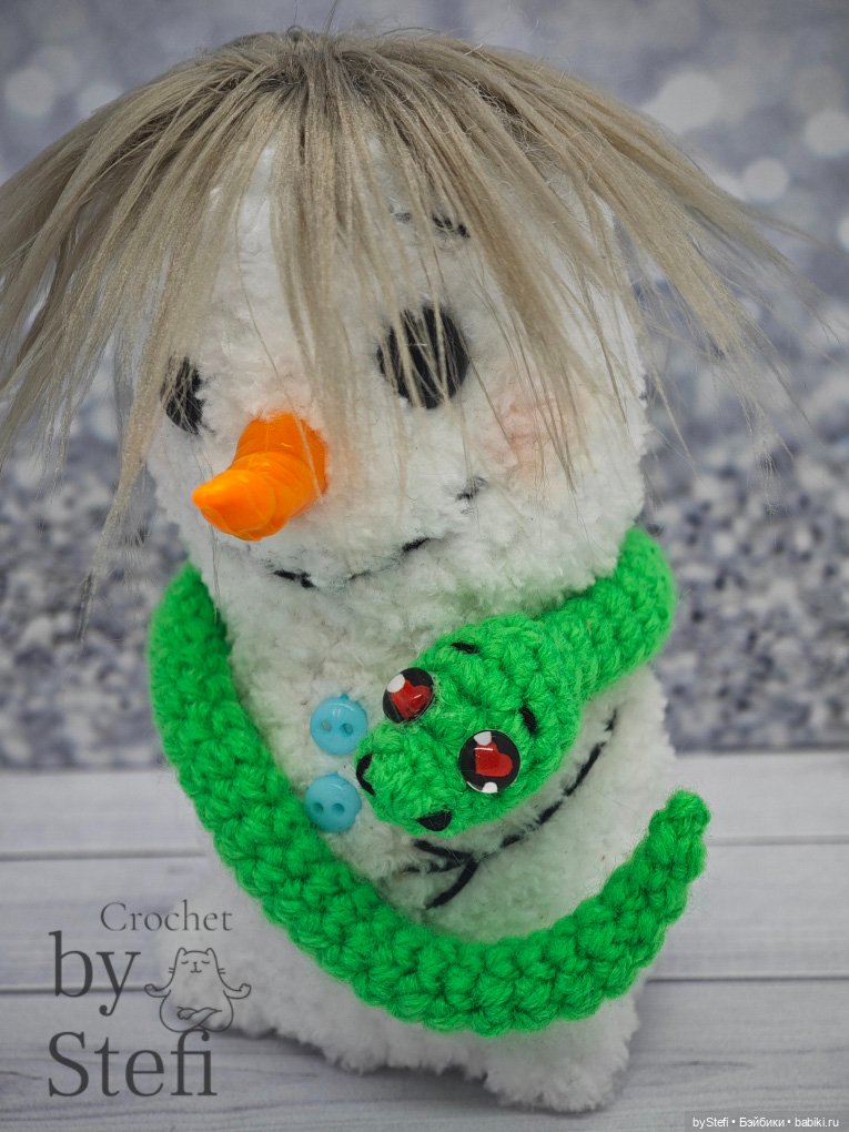 Снеговичок Чубарик — Вязаные игрушки и амигуруми: крючком