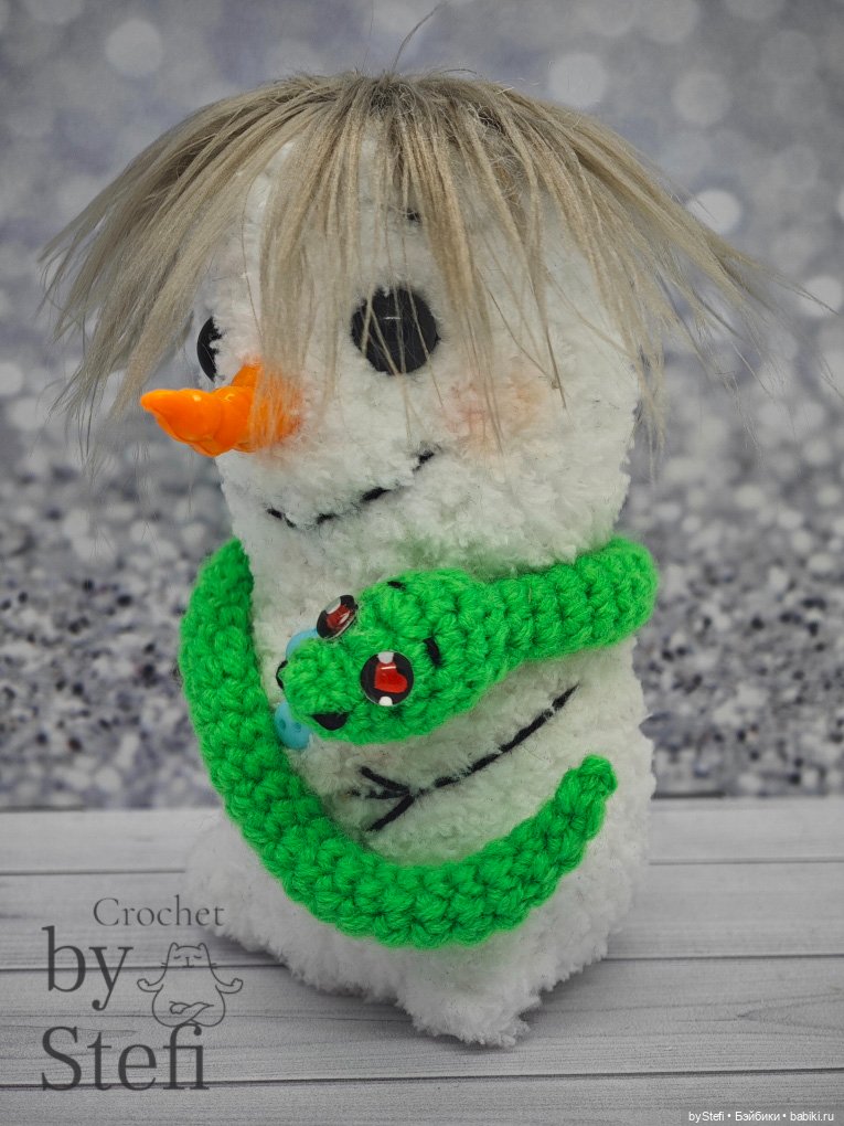 Снеговичок Чубарик — Вязаные игрушки и амигуруми: крючком