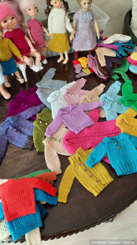 Пытаюсь заВязать — Одежда и обувь для кукол своими руками: фото