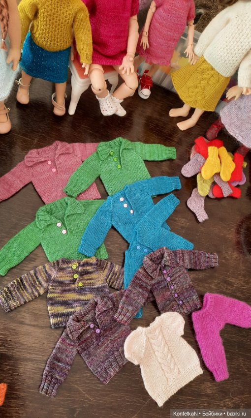 Пытаюсь заВязать — Одежда и обувь для кукол своими руками: фото