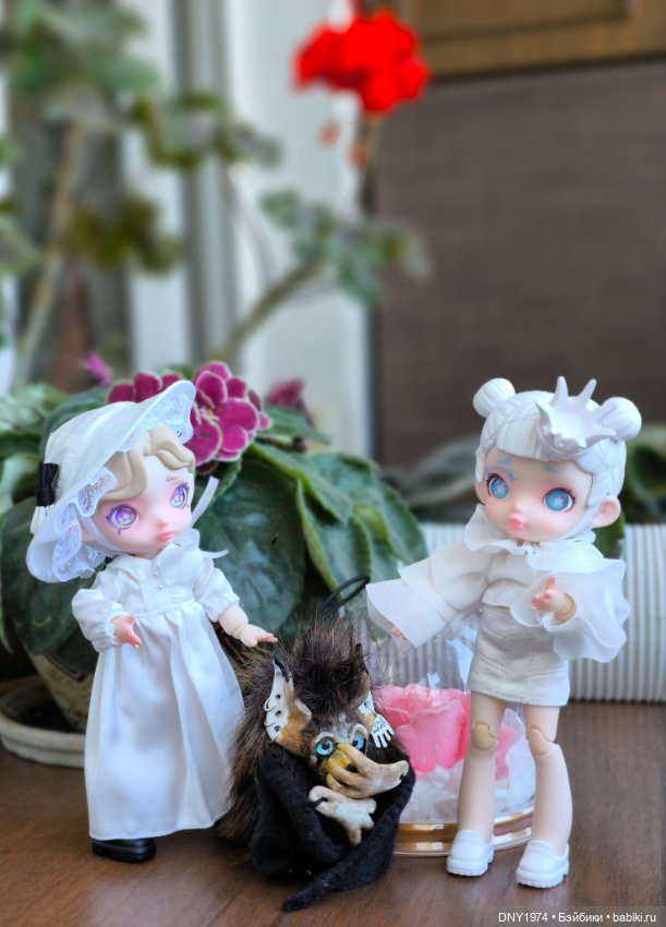Принцесса и барышня — Куклы Simontoys и Come4Free (Blind Box): Teennar (фото 3)