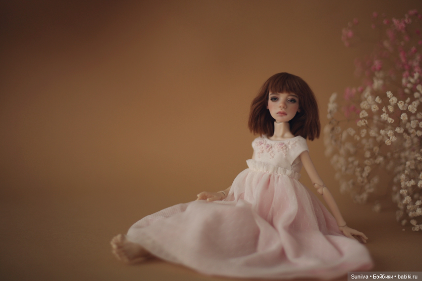 Птичка в образе нежной барышни