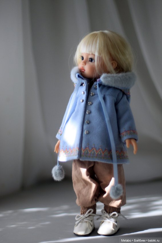 Пальто с капюшоном для волшебной зимы