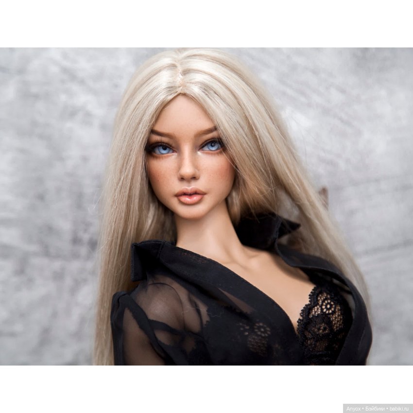 Стол из Ореха, ваза с последним осенним букетом и SartoriaJ Naomi (фото 10)