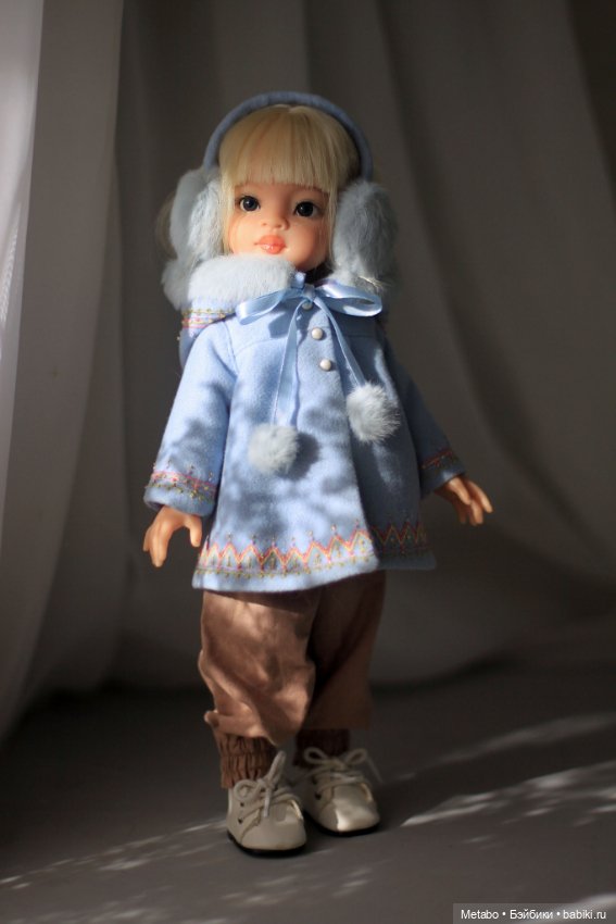 Пальто с капюшоном для волшебной зимы