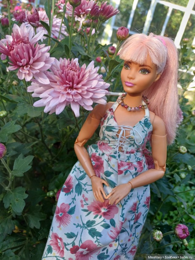 Фотомарафон "Неделя одинаковых (?) кукол". День 3. Элен и Василина