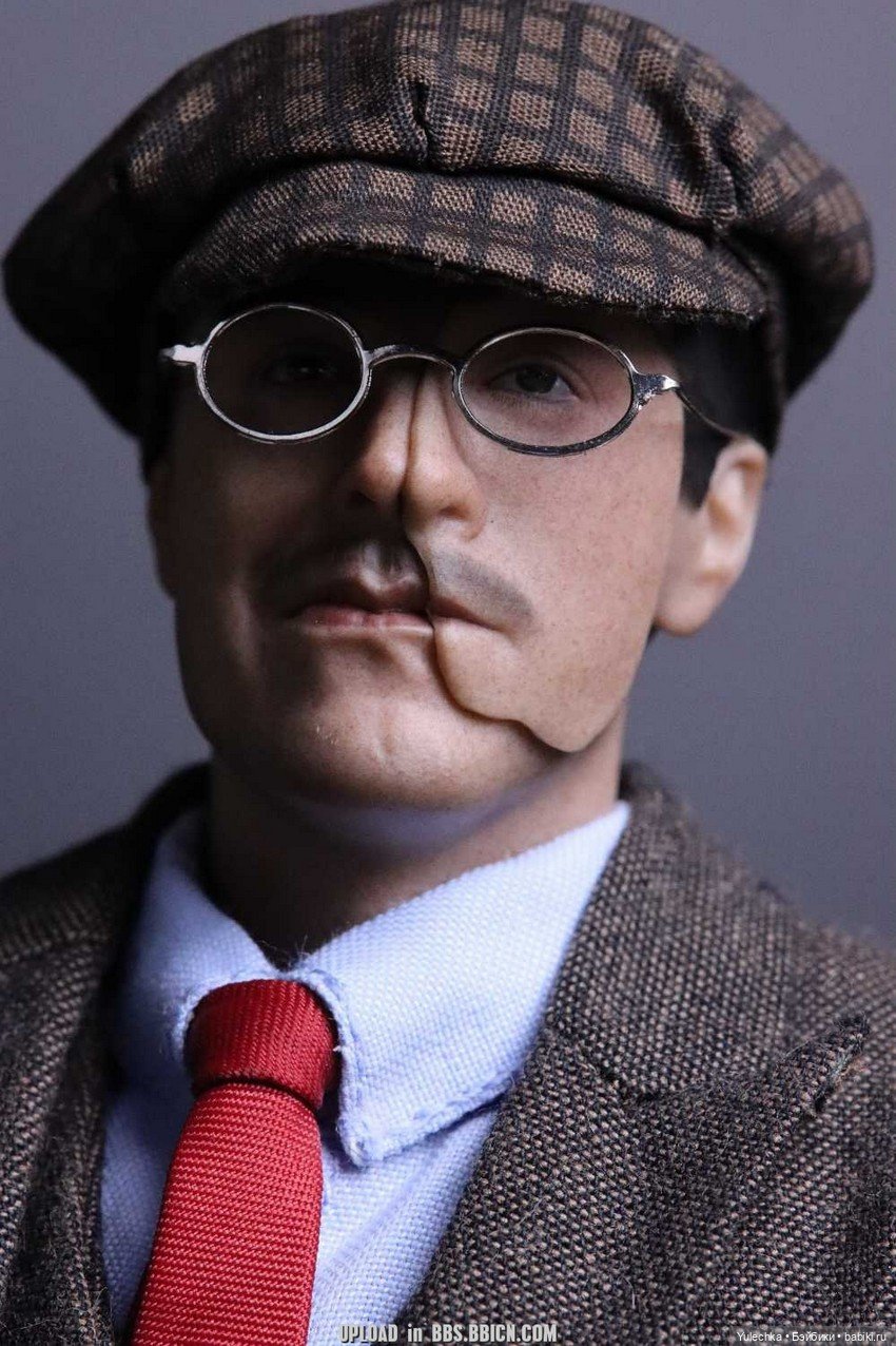 Фигурка Ричарда Хэрроу - Present Toys (фото 3)