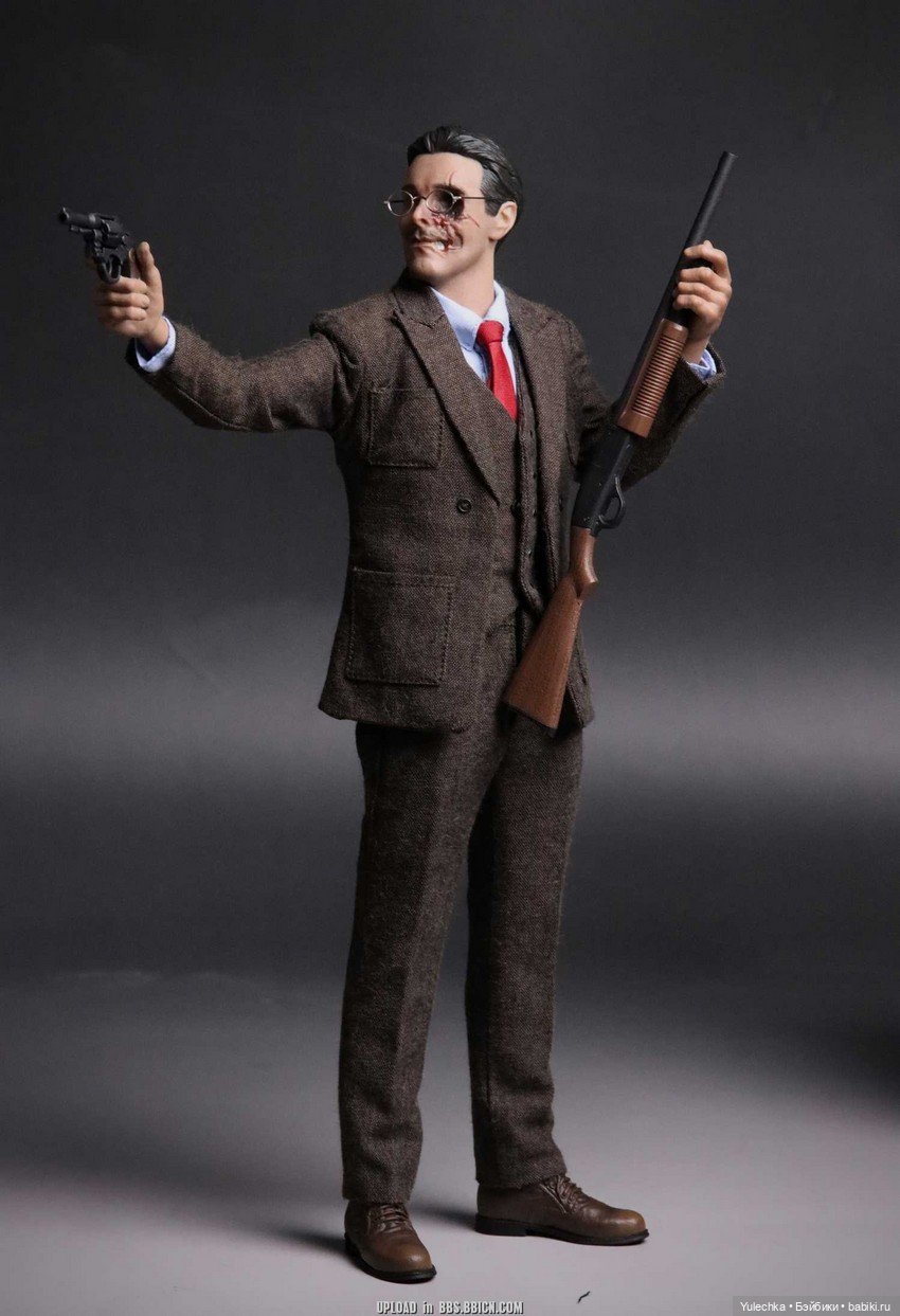 Фигурка Ричарда Хэрроу - Present Toys