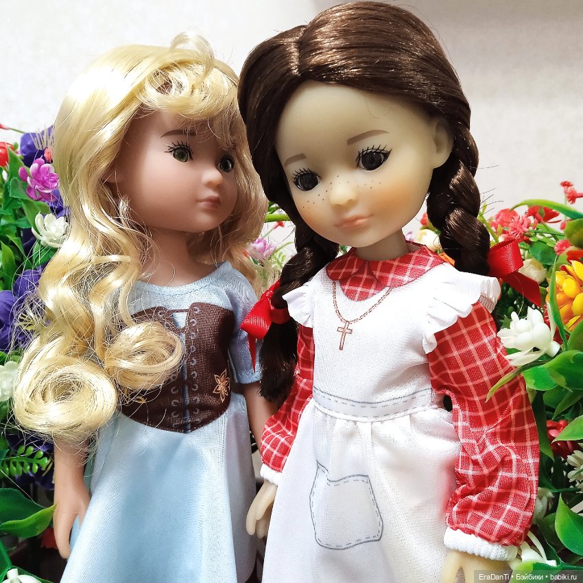 Беляночка и Розочка: среди цветов🌹🌹🌹 (фото 3)