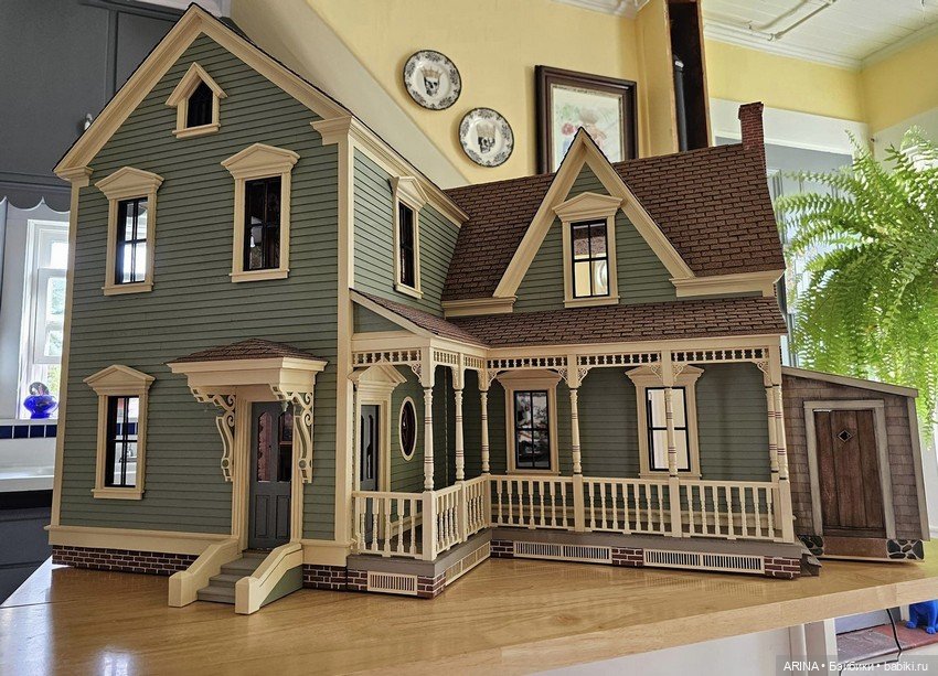 Работа Greg Britton — Румбоксы и кукольные интерьеры: фото