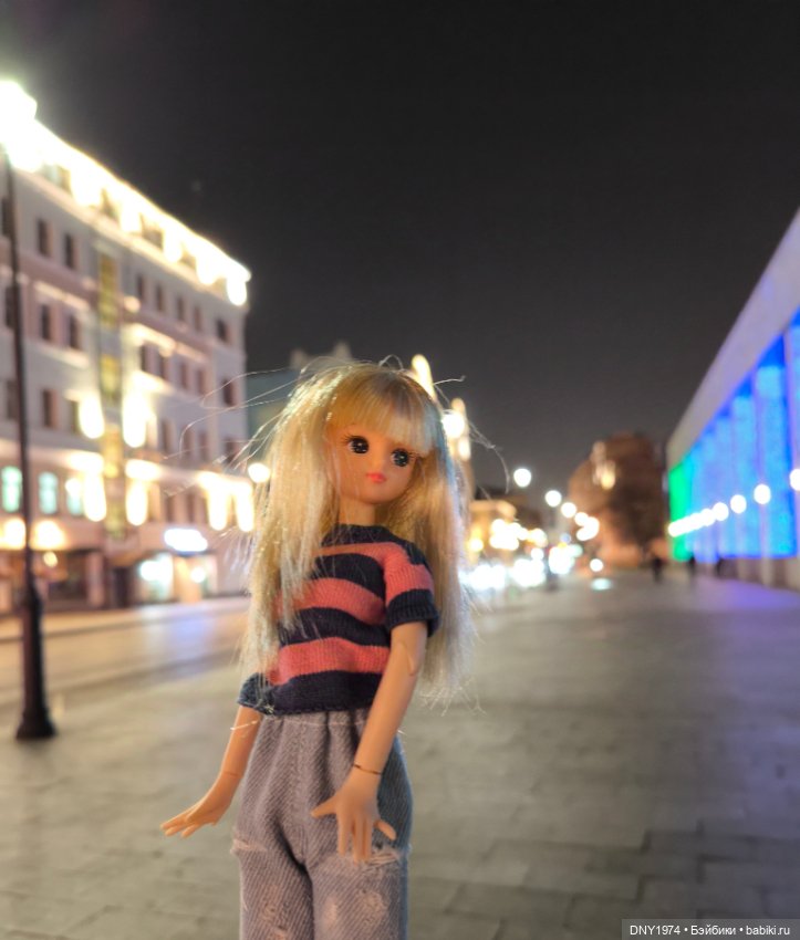 Ликка и ночная Москва — Куклы Takara Tomy (Такара): Licca (Ликка) (фото 2)