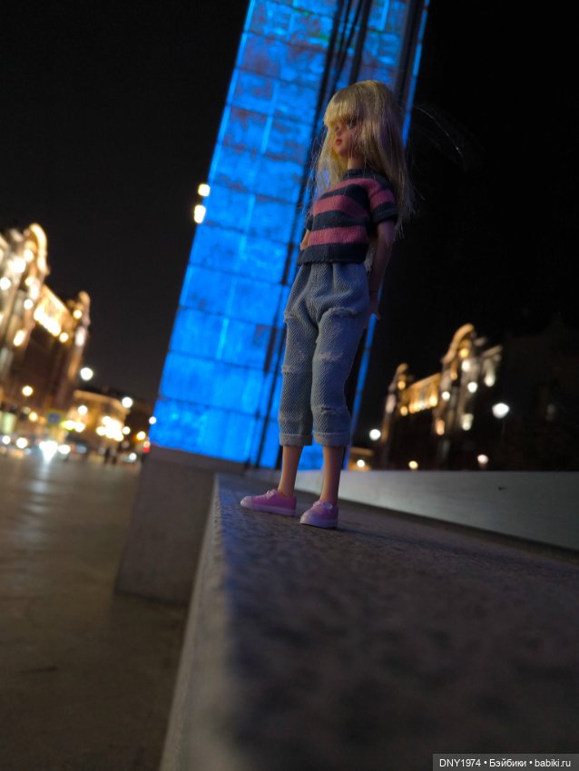 Ликка и ночная Москва — Куклы Takara Tomy (Такара): Licca (Ликка) (фото 4)