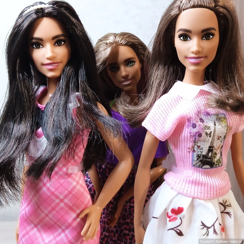 Челлендж: не покупать новых барби, пока не распакую всех имеющихся. Три сестры
