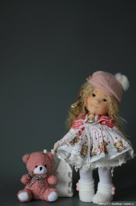 Маруся и медведь — Авторские текстильные куклы: Вальдорфские (фото 4)